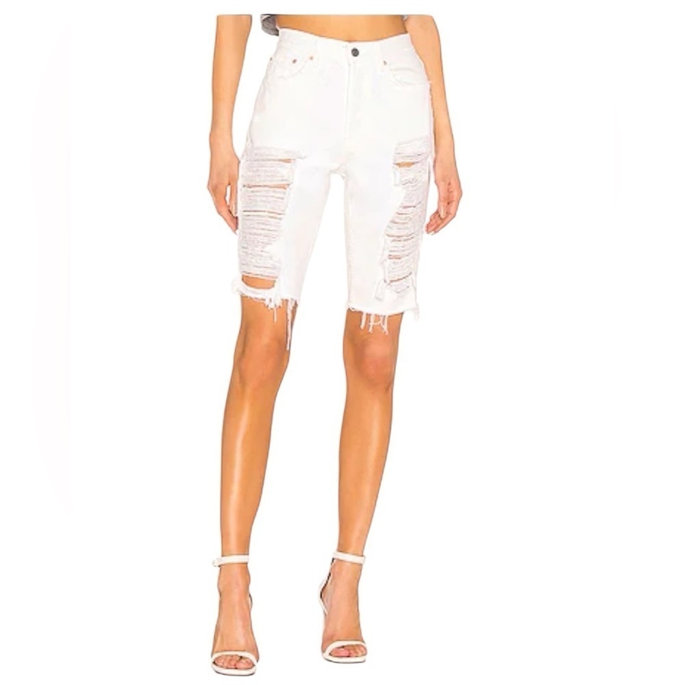 GRLFRND Beverly Love Interruption Distressed CutOff Jean Short SZ 24 ✨Like New✨